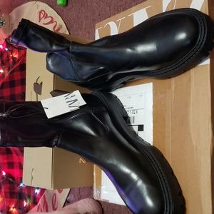 Nwb zara lug boots size 41/10